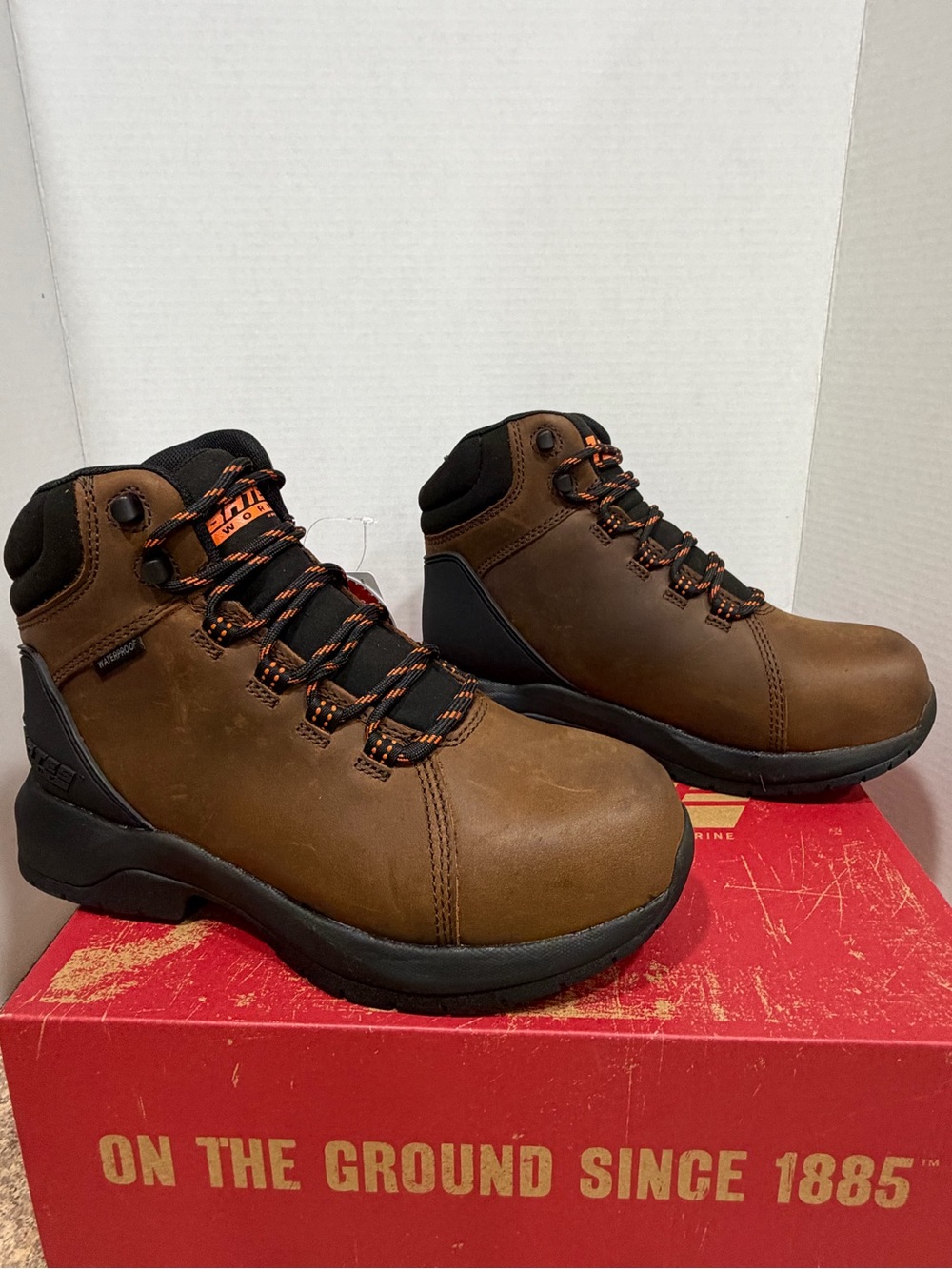 NWT Bates Work Mill Waterproof Composite Toe Leather Work Boots Men’s 7.5 Brown